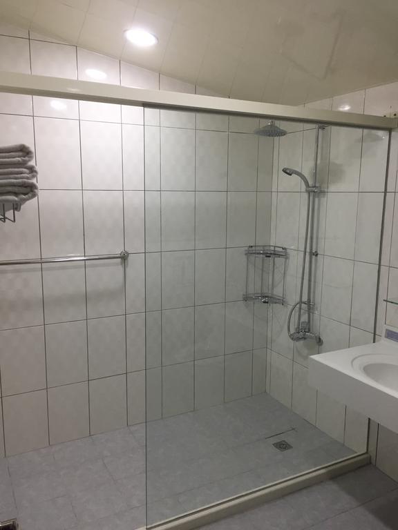 Shuntai Inn Fengshan  Eksteriør billede